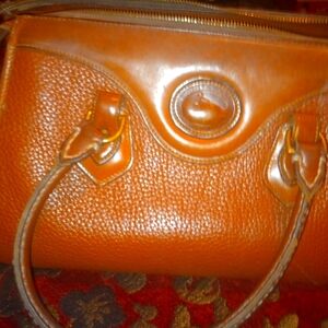 Vintage Dooney Bourke All Weather Leather Purse